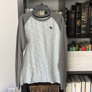 Abercrombie Kids boys long sleeved t-shirt